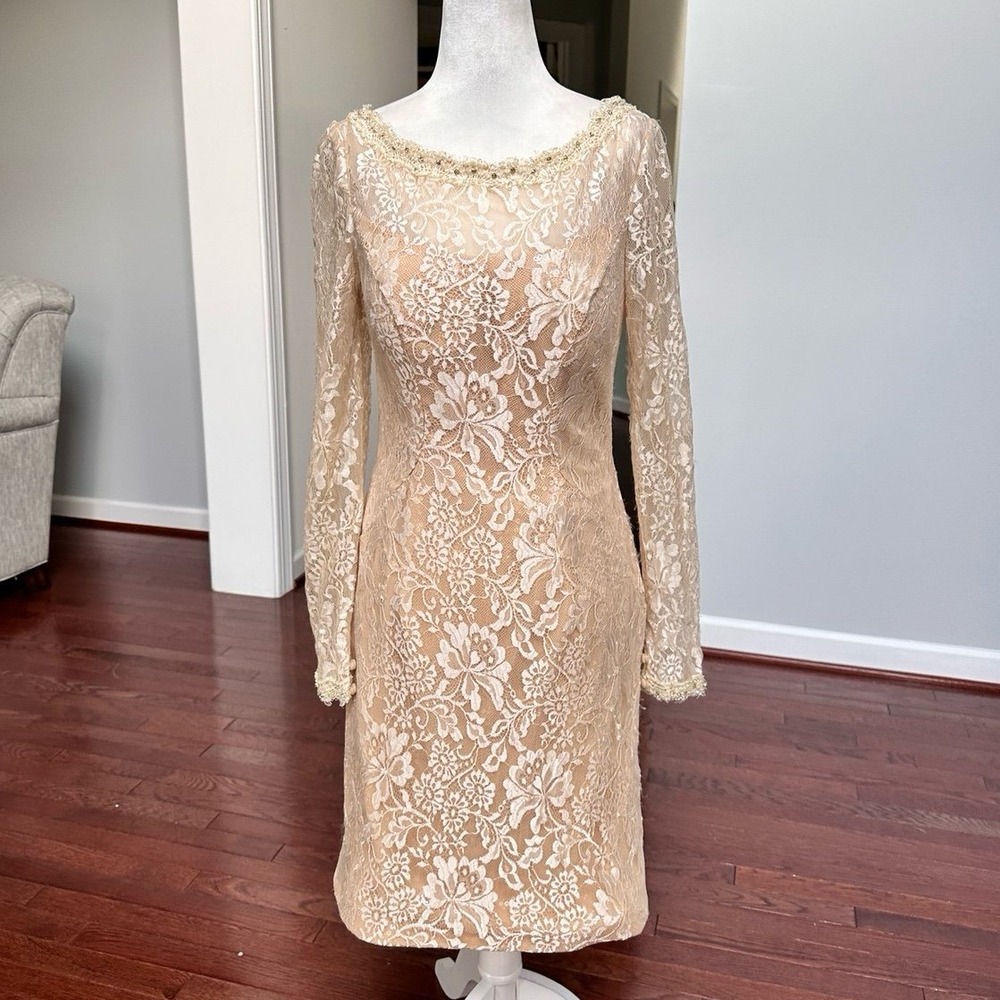 Vintage 2000s Alyce Jean De Lys Wa Long Sleeve Lace Tan Beige Cocktail Dress